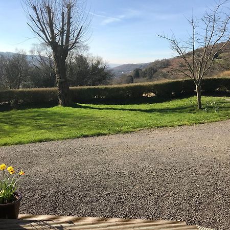 Swansea Log Cabin Pontardawe Экстерьер фото